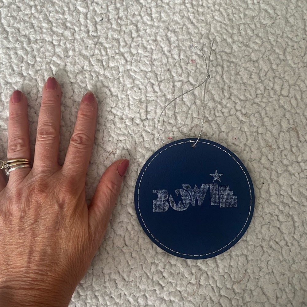 Blue Bowie Circular leather circle/ornament